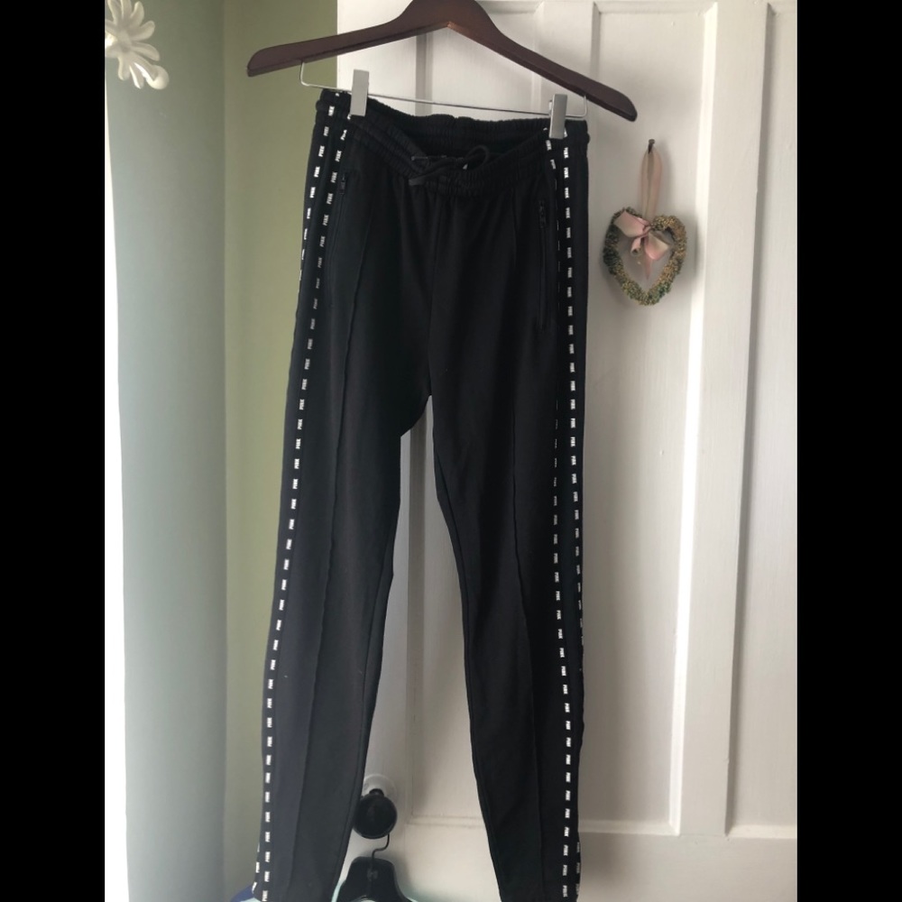 Victoria Secret Pink pants